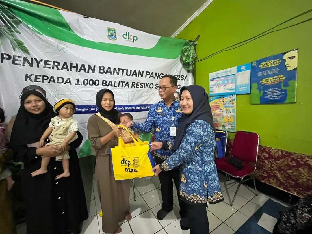 52427upaya turunkan kasus stunting pemkot tangerang distribusikan bantuan pangan segar b2sa 524271