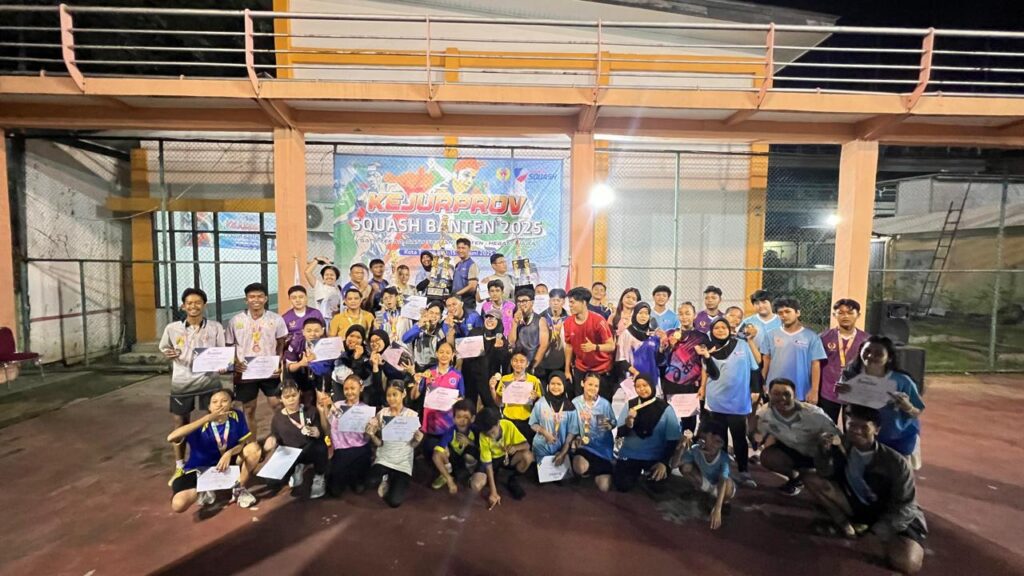 52577kontingen cabor squash kota tangerang raih juara umum kejurprov banten 2025 525771